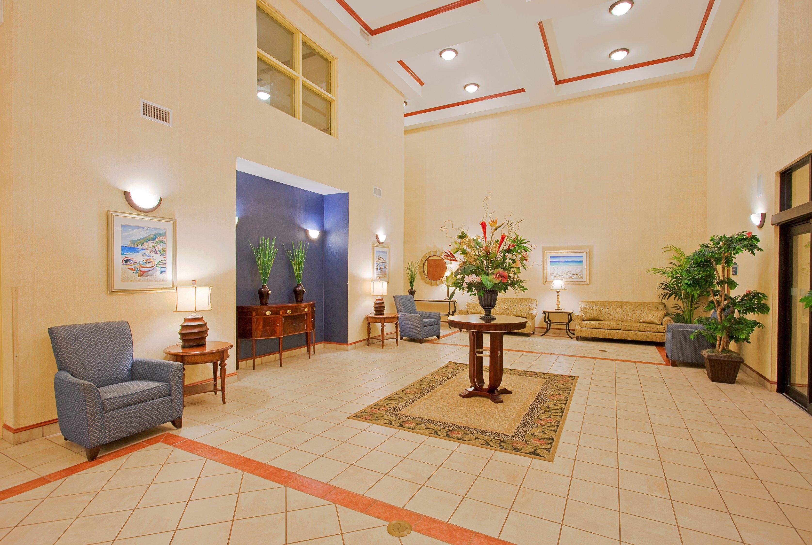 Holiday Inn Express Hotel & Suites Panama City-Tyndall Bagian luar foto